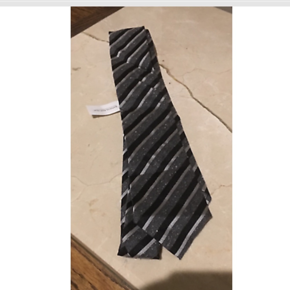 NWT Banana  Republic Tie Striped